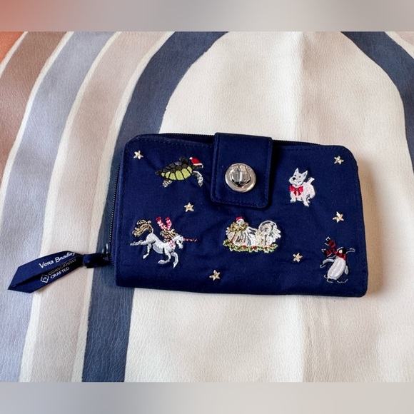 Vera Bradley Handbags - Vera Bradley Turnlock Wallet